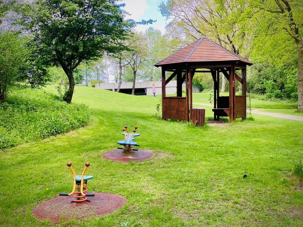 FeWo SEESCHWALBE - Pool - Familien - strandnah - Hunde - Loggia Sierksdorf Eksteriør billede